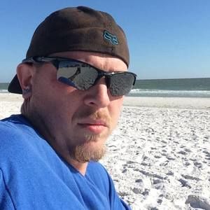 Meet your Posher, Logan